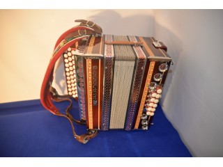 New Podgorsek accordion made in Slovenia 